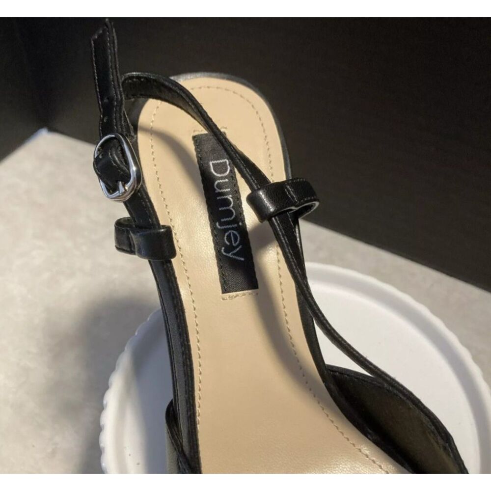 DUMJEY Black Sz 8 1/2 Faux Leather Slingback 2 Tone Close Toe Chunky Block Heels - Picture 7 of 8